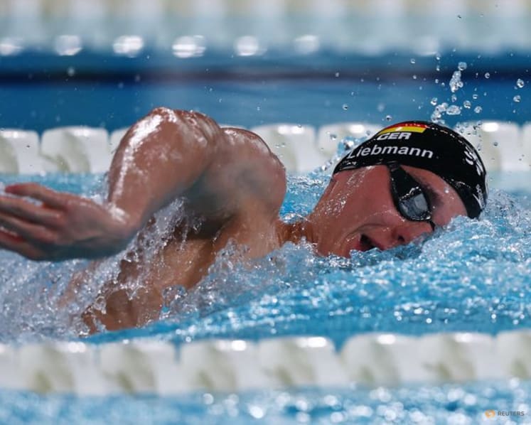 Germany's Liebmann smashes 1500m world record