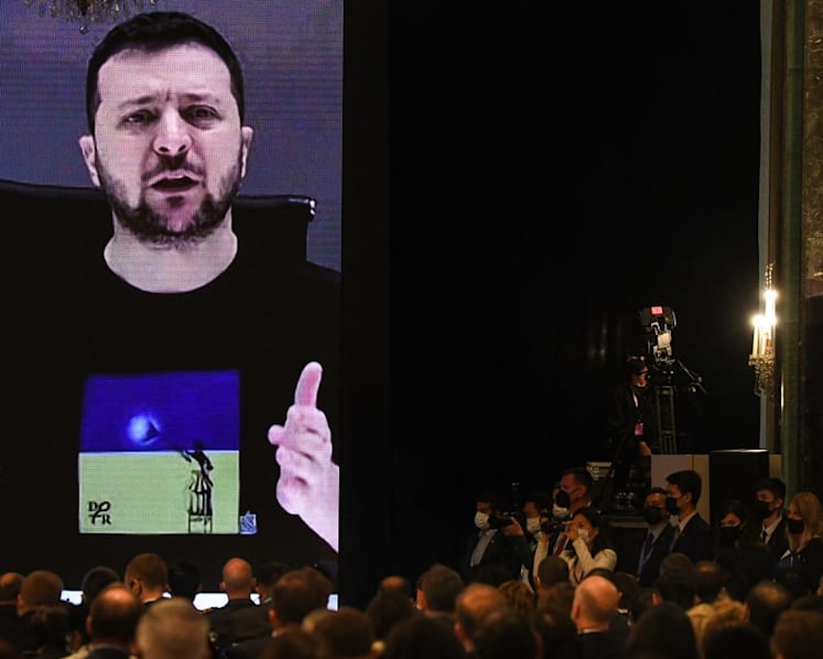 World's 'future rules' being decided on Ukraine battlefields, says Zelenskyy in virtual Singapore speech