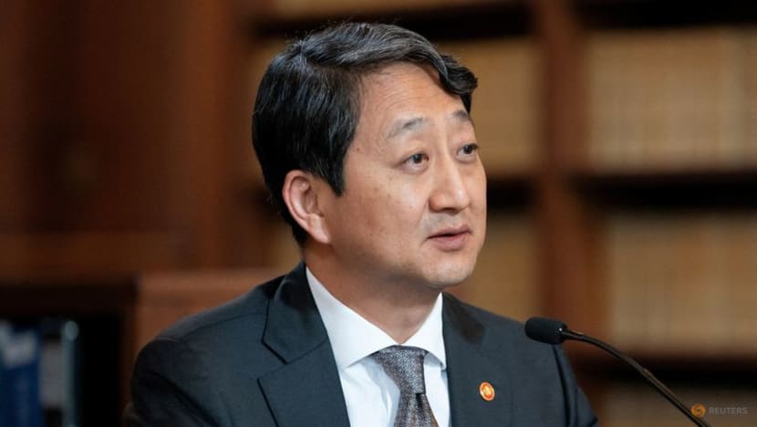 South Korea to approach trade talks with US 'cautiously', industry minister says