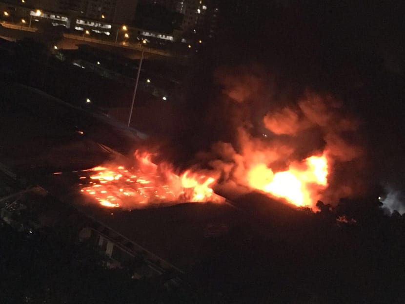 Massive fire put out at Toa Payoh Industrial Park