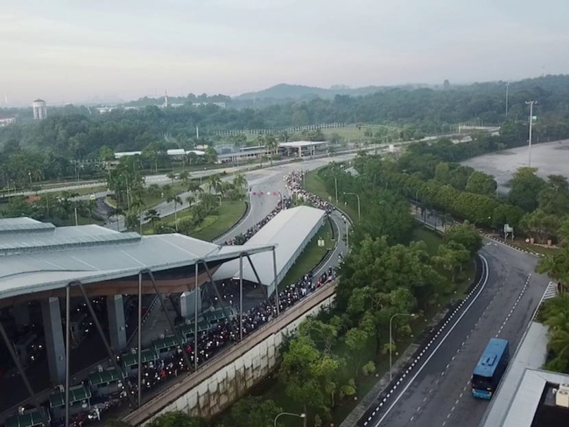 The Johor Immigration Department opened applications for the new Malaysia Automated Clearance System (MACS) for visitors entering Malaysia on Wednesday (June 19).