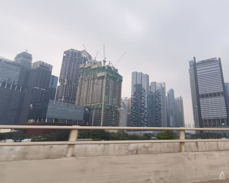Air quality in two Singapore regions enters unhealthy range
