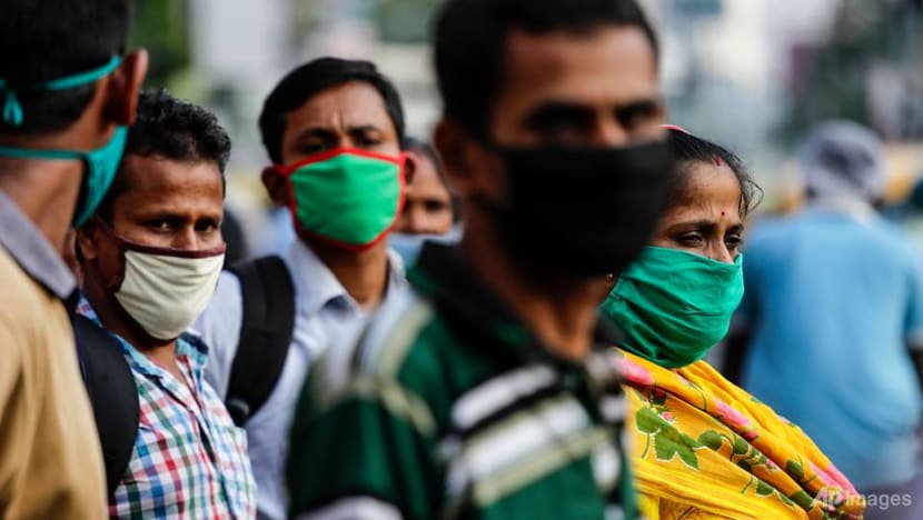 India COVID-19 cases cross 7 million as experts warn of complacency