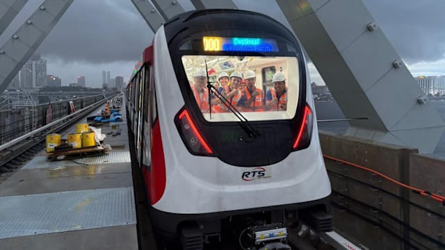 新柔地铁列车首次动态试行取得成功