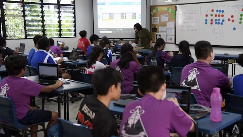 Penggunaan telefon bijak di sekolah menengah diperketatkan, tapi pelajar tetap cuba elak peraturan