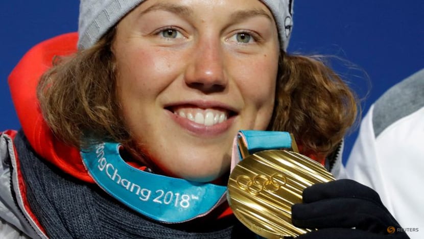 Pakistan searches for missing German Olympic biathlon champion Dahlmeier after rockfall