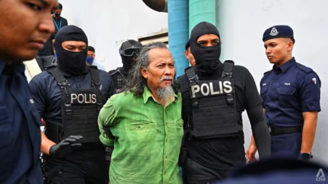 马国上月柔州杀警案  凶徒五家人今面控