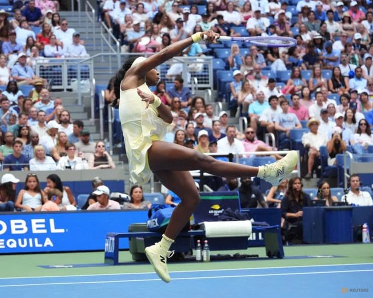Fleet-footed Gauff dances into US Open fourth round