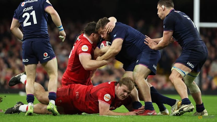 Late Turner try earns Scotland 26-23 comeback win in Wales