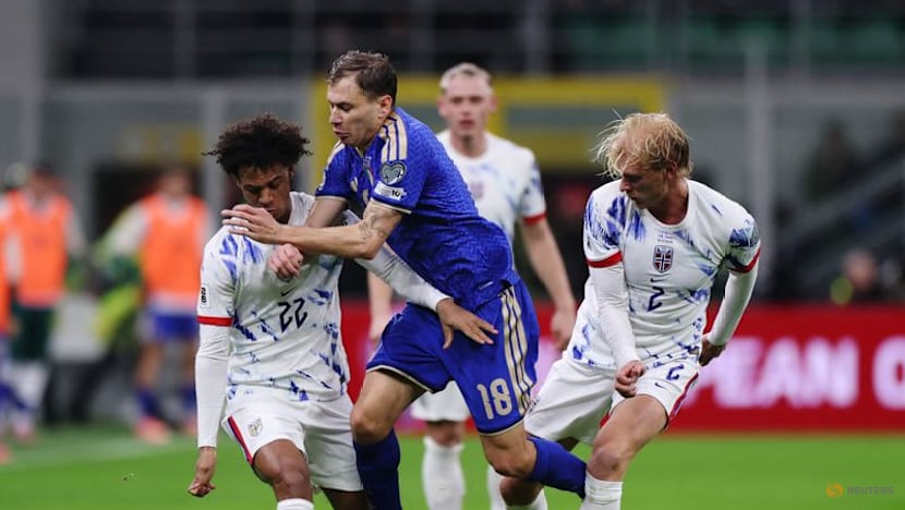 Italy fans brace for more World Cup playoff drama