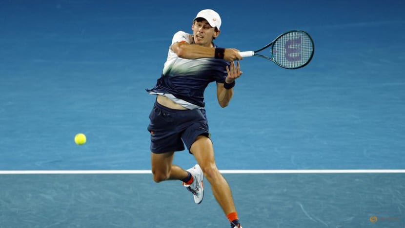 De Minaur sees off Van de Zandschulp to progress in Melbourne