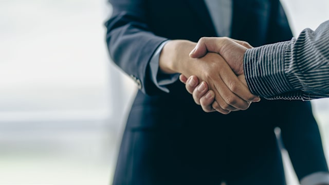 提升版企业劳动力转型津贴本月起 调高津贴上限至15万元