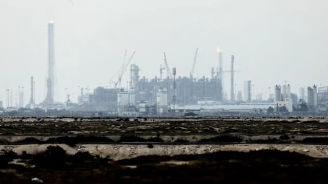 【一文看懂】卡塔尔天然气设施遇袭 如何牵动全球能源安全？