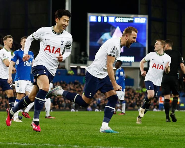 Kane hails Son partnership as Premier League's finest after South Korean's Spurs exit