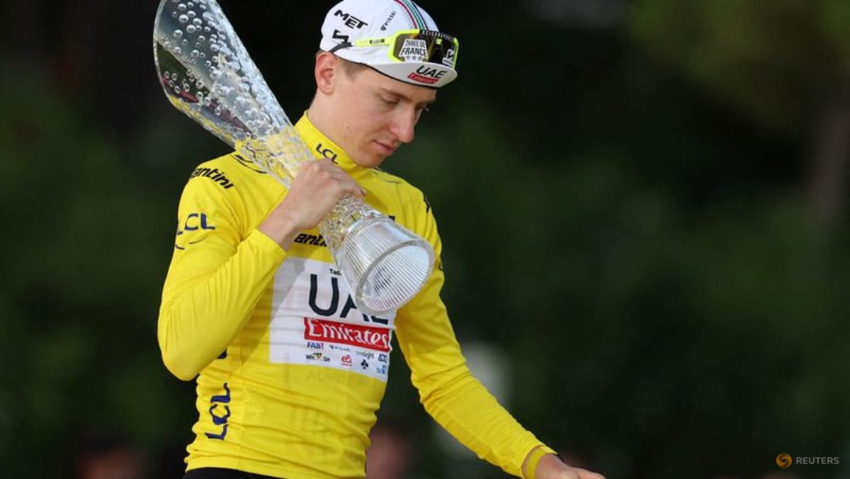 Pogacar turns toward the Vuelta and the last gap in his Grand Tour record