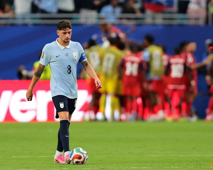 Unconvincing Uruguay seek first win against revitalised Spain