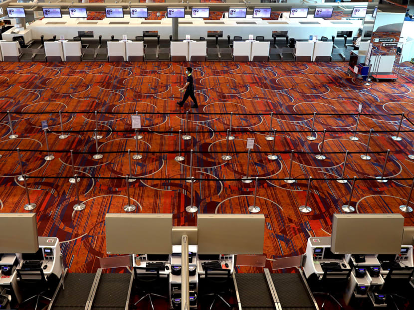 In a Facebook video on Friday, Transport Minister Ong ye Kung said that the decline in international air travel due to the ongoing Covid-19 pandemic has seen Singapore drop from its position as the 7th busiest airport in the world in terms of international passenger traffic.