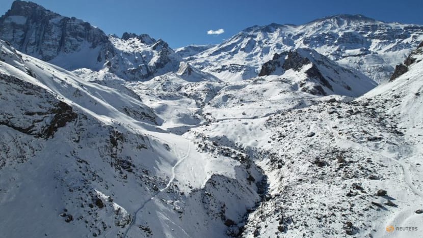 Warming climate, volcanos raise risk of ice falls on Chile's glaciers