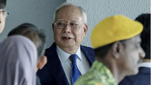 马国特赦局议决 纳吉获准住家服刑