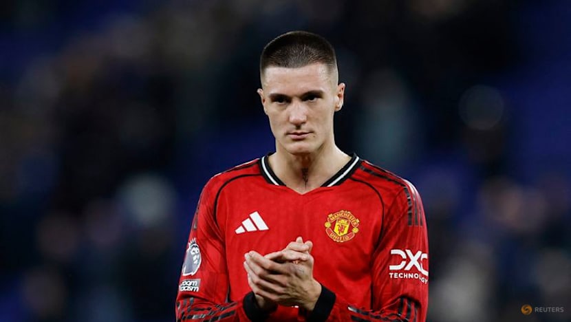 Substitute Sesko seals win for Man Utd at Everton