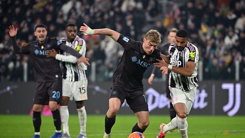 Juventus earn commanding win over injury-hit Napoli to close in on top four