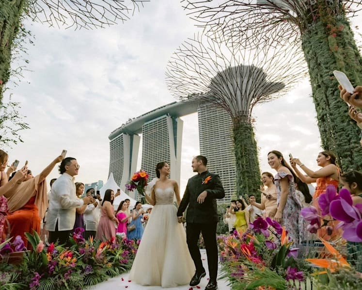#trending: Inspired by Crazy Rich Asians, couple holds extravagant wedding at Gardens by the Bay