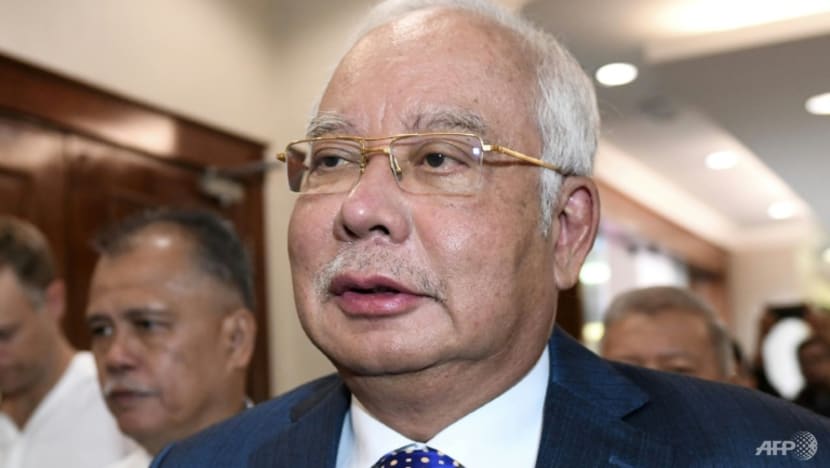  'Hal yang malang, saya dibiar tanpa peguam bela': Najib Razak
