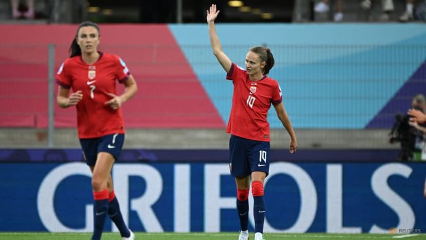 Graham Hansen strikes late as Norway beat Finland 2-1 Graham Hansen strikes late as Norway beat Finland 2-1