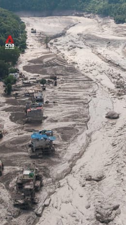 What caused the deadly Nepal-Tibet floods? 
