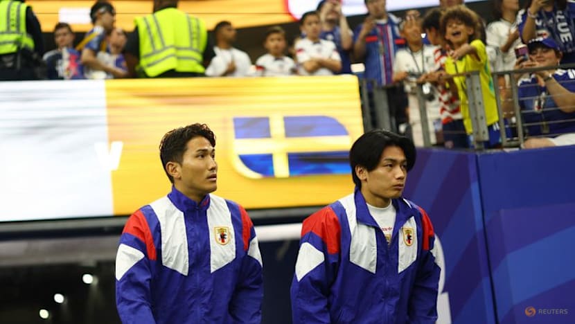Sweden boss Potter calls up Elanga as Japan make three changes