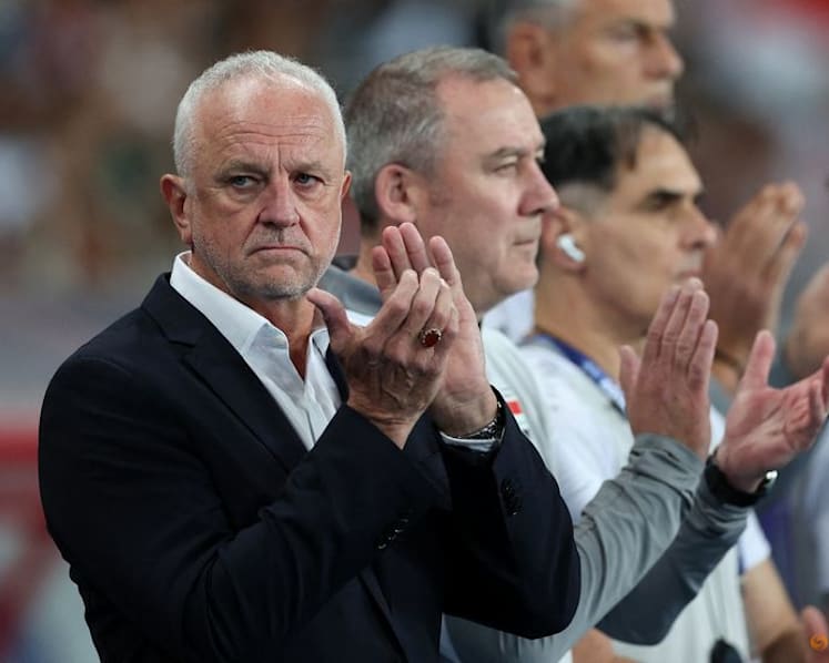 Iraq must stay positive ahead of World Cup playoffs, says Arnold