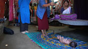 Asha workers using the shishu maapan app