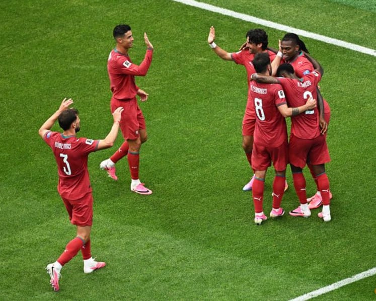 England, Portugal and Egypt among five teams to seal World Cup knockout spots