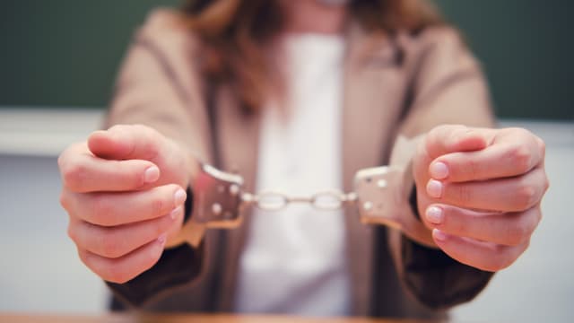 一名女子涉及超过900起酒店订房诈骗案 诈骗款项高达130万元