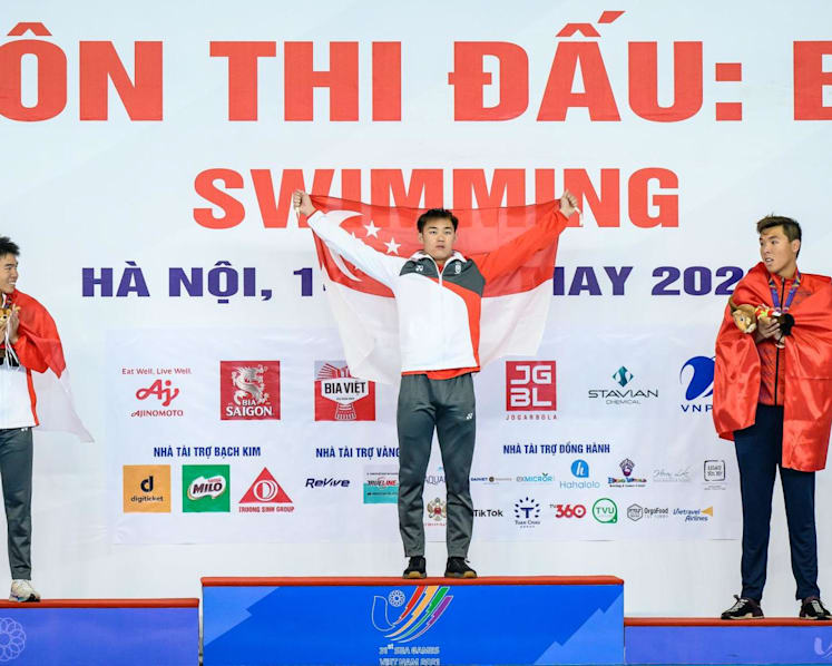 After smashing SEA Games records, swimmer Teong Tzen Wei wants to 'stay the path'