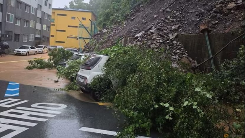 Tanah runtuh di Korea Selatan ragut satu nyawa, hujan lebat landa wilayah selatan