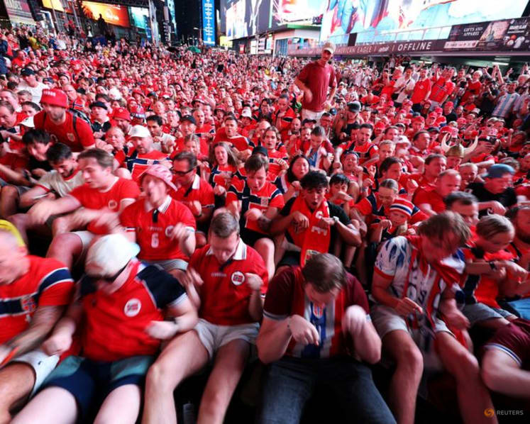 Viking enthusiasts hail spirit, if not technique, of Norway fans' "Viking row"