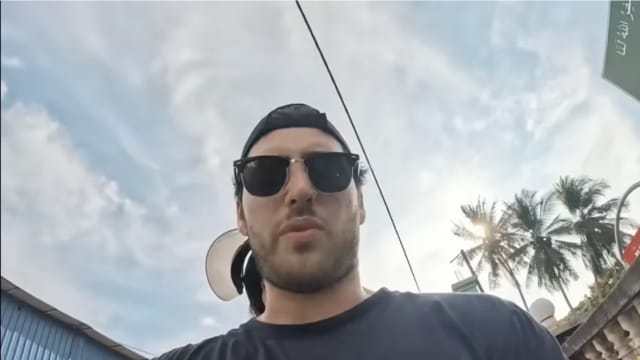 现场还罚单有折扣？澳洲网红游马疑被警察勒索