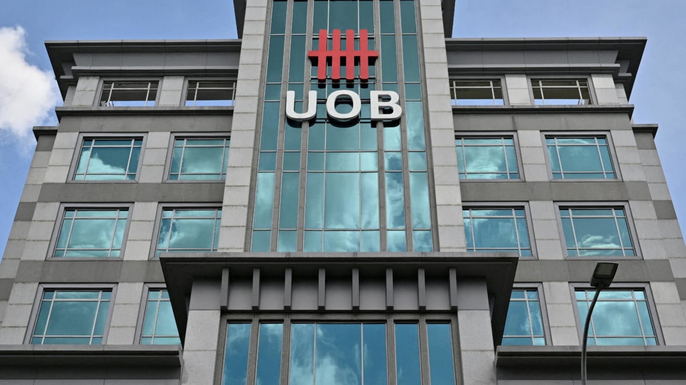 两周内本地再有银行下调储蓄户头利率- 8world