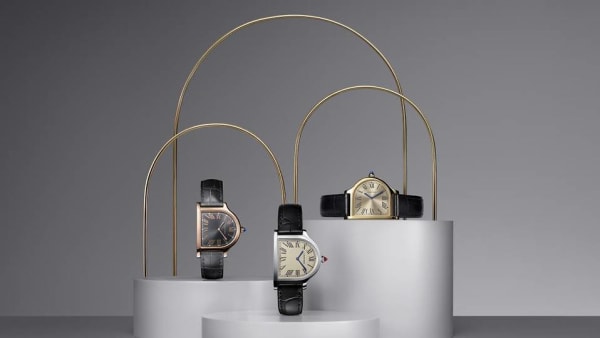 cloche-de-cartier-hero.jpg?