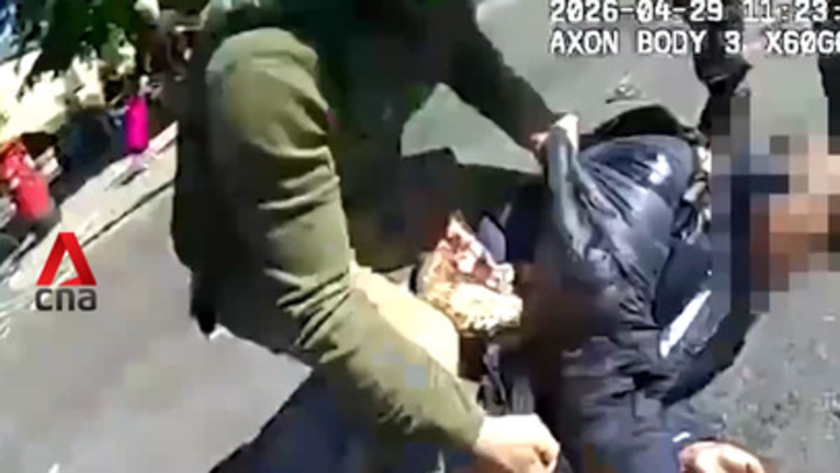 Bodycam shows arrest of man accused of stabbing 2 Jewish men in London ...