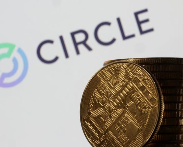 Circle revenue boosted as stablecoin demand rises amid volatility; shares up
