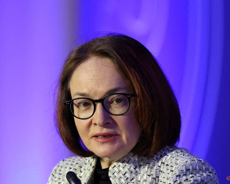 Russian central bank wants mandatory yuan reserves for lenders 