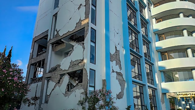 印尼强震死亡人数上升至38人 另有11人受伤