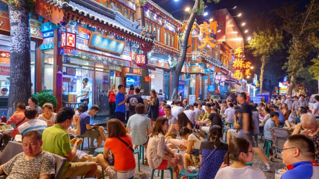 中国5月服务业经济活动指数略微上升