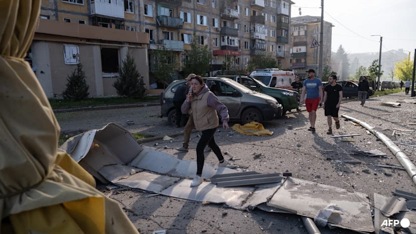 Zelenskyy says Russia choosing war as dual ceasefires falter