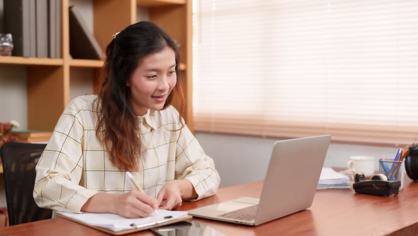 The push for micro-credentials in Singapore: What are they and are they for you? The push for micro-credentials in Singapore: What are they and are they for you?
