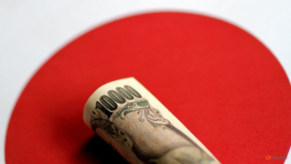 channelnewsasia.com - Japan fund managers chase retail cash as JGB yields surge