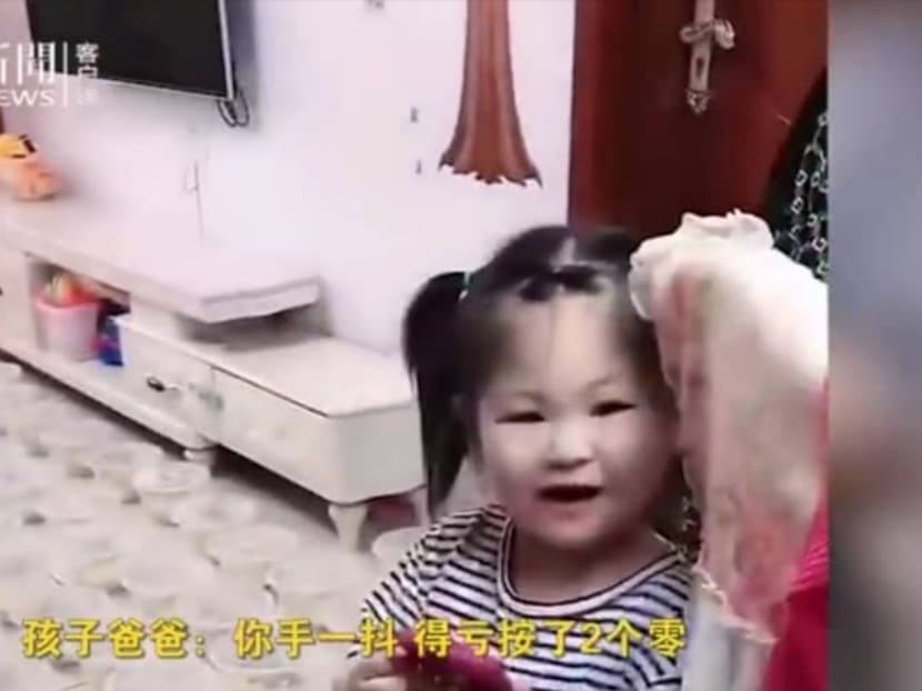 The girl’s father had initially thought she won the noodles from using the platform but a check on his phone revealed that his daughter had indeed added two extra zeros to her order.