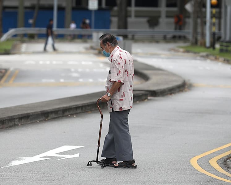Pioneer, Merdeka generation seniors eligible for up to S$900 in MediSave top-ups in July